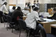 Para tomar créditos personales hay que pagar tasas de interés de hasta el 37%