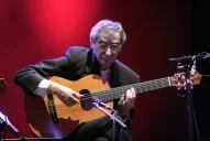 Falú abre la puerta para que festejemos con él