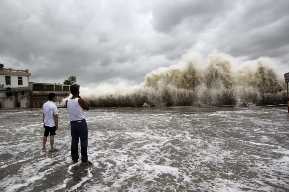 FURIA. Usagi tocó la costa anoche, cerca de la ciudad de Shanwei. REUTERS