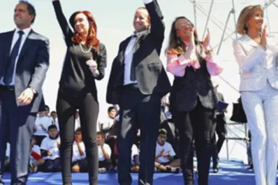 Las calzas de Cristina ya tienen su propia cumbia