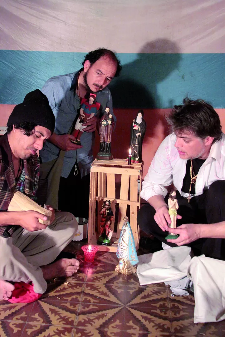 EN ESCENA. Buscando el milagro. PRENSA LA GLORIOSA