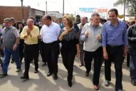 López inauguró obras en el sur y pidió por Cristina
