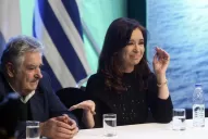 Mujica y Cristina le ponen un freno a Botnia