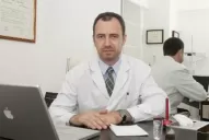 Cristian Fuster, el médico que operará a Cristina Fernández