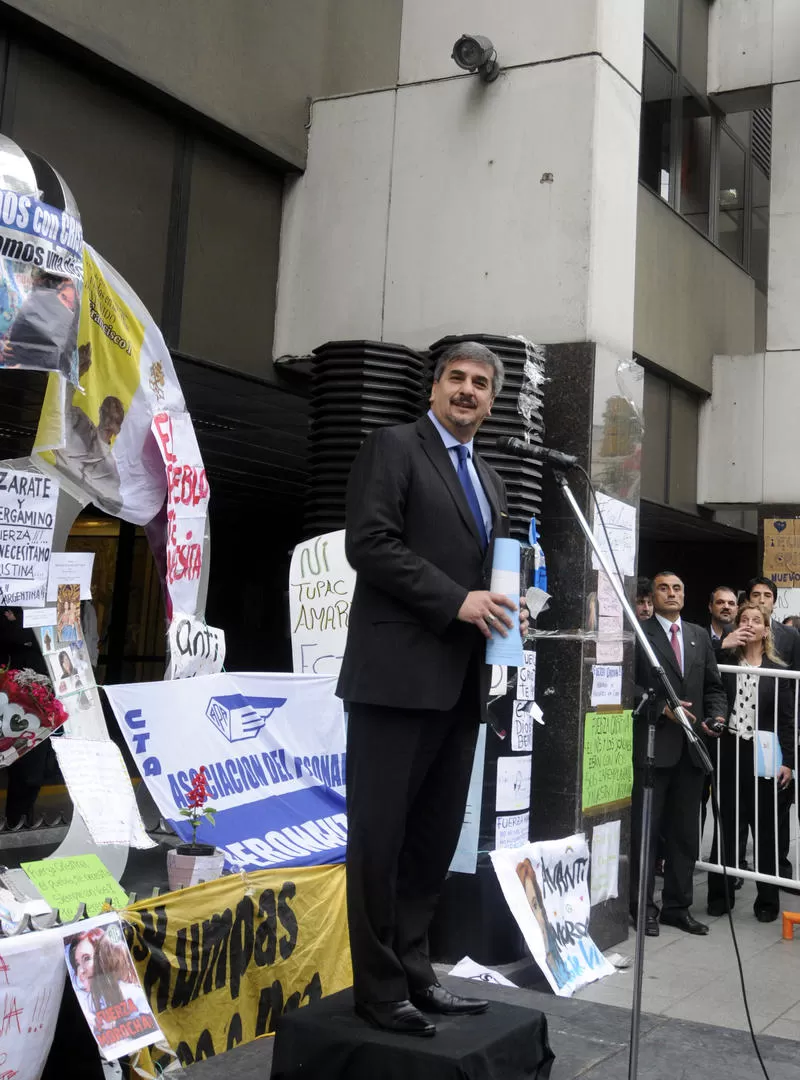 GISELLE FERNÁNDEZ.La hermana de Cristina es médica, y está a su lado. LANACION.COM.AR
