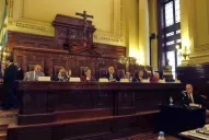 Ley de Medios: La Corte aclaró que es normal una reunión con funcionarios