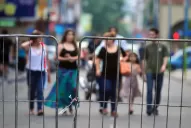 La calle seguirá cortada por peligro de derrumbe