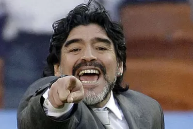 Maradona y Ricardo Rodríguez compiten para dirigir a All Boys