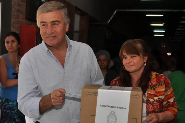 El radicalismo tiene exceso de internismo