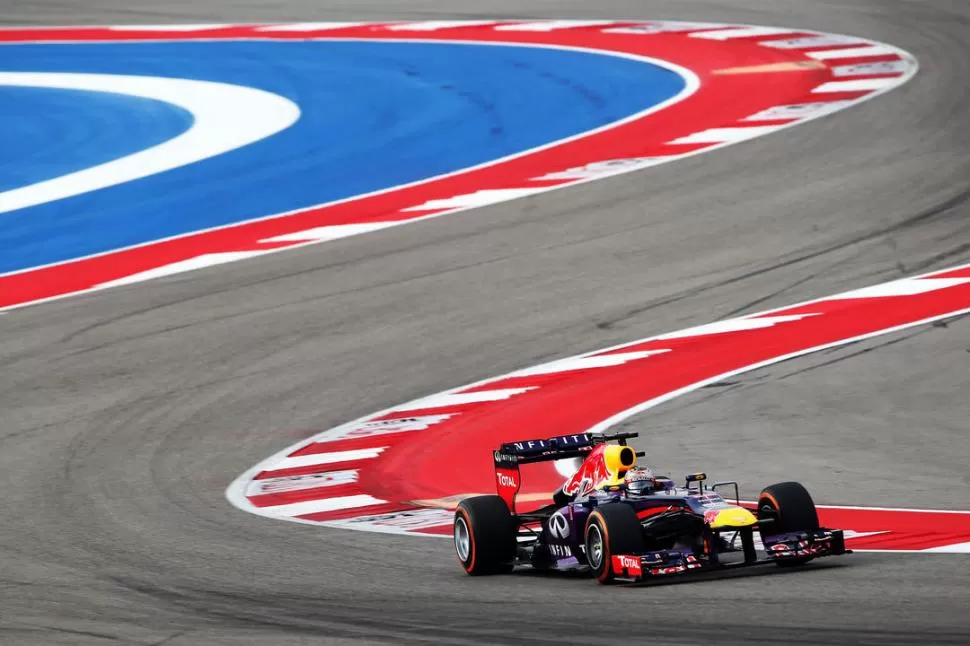 EL METEORO ALEMÁN. Insaciable, Sebastian Vettel rompió un récord del legendario Michael Schumacher, y le sobran años por delante para alcanzar al heptacampeón. 