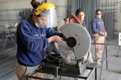 Argentina Trabaja le gana la carrera al desempleo