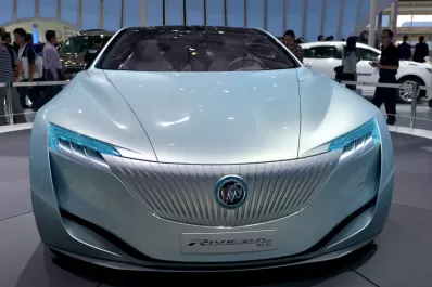 El impuesto a los autos de lujo subirá un 50%