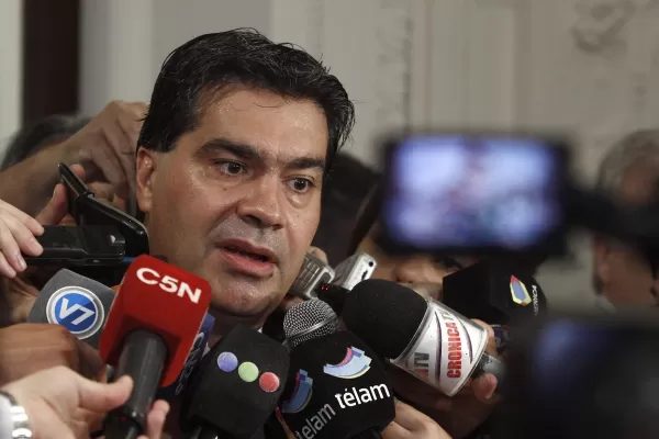 Macri y Bonfatti fueron convocados por Capitanich