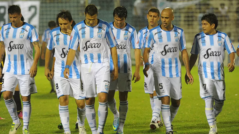 DECEPCIÓN. Atlético no pudo dejar los tres puntos en casa. LA GACETA / FOTO DE HÉCTOR PERALTA