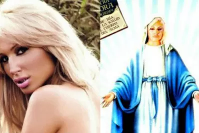 Vicky Xipolitakis posó como la Virgen de Lourdes