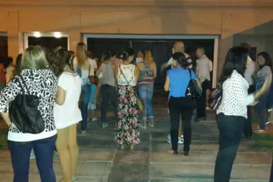 Vecinos de Yerba Buena reclamaron seguridad frente a la casa de Manzur