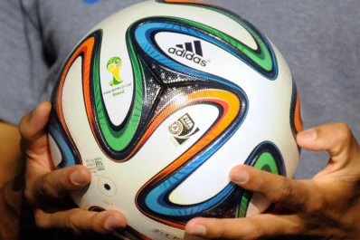 Presentaron oficialmente a Brazuca, la pelota del Mundial