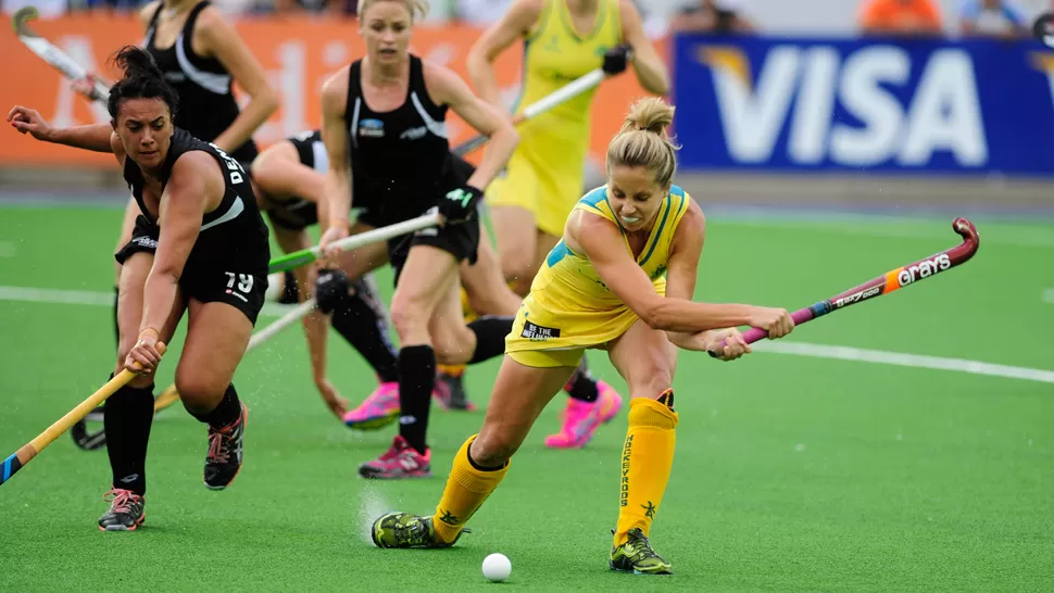 UNA MÁQUINA. Las australianas se mostraron sólidas y destiñeron a las Blacksticks. LA GACETA / FOTO DE JORGE OLMOS SGROSSO