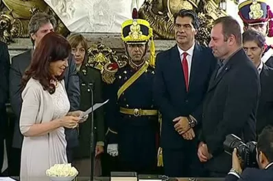 María Cecilia Rodríguez y al cura Juan Carlos Molina juraron como ministros