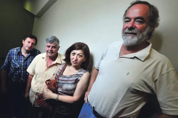 Quieren que en la UNT se vuelvan a oír debates