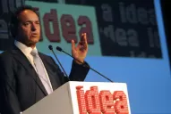 Un policía herido de bala durante el reclamo salarial