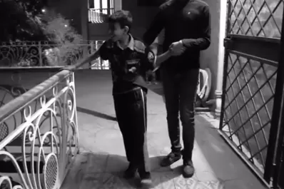 El pequeño Messi de Bagdad consigue una pierna artificial