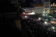 Alrededor de 15.000 tucumanos se manifestaron en la plaza Independencia