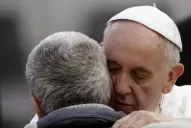 Francisco criticó los megasalarios y las grandes primas