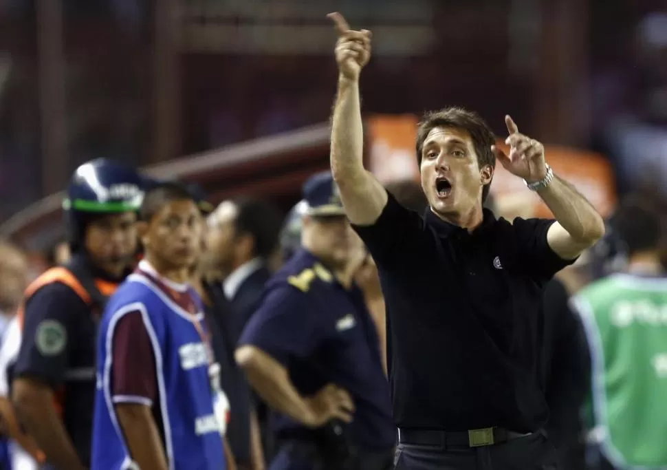 BARROS SCHELOTTO. Va por todo, dulce por ganar la Sudamericana. 