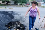 La agitada noche de Rosa en la barricada de Villa Luján