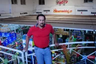 Fabián duerme con      un ojo abierto