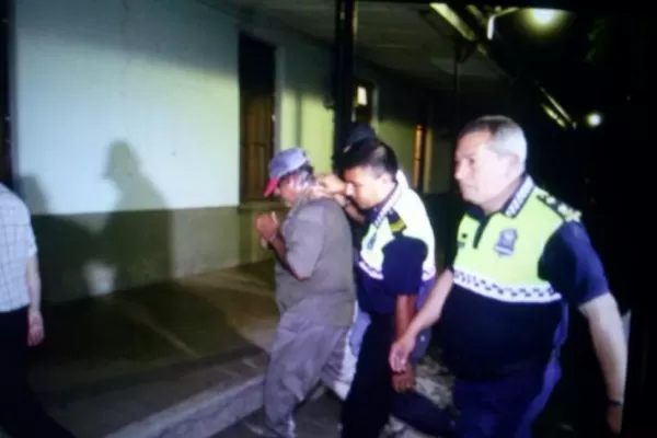 La Justicia y el Gobierno apuntan contra policías