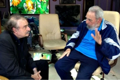 Reapareció Fidel Castro en una foto