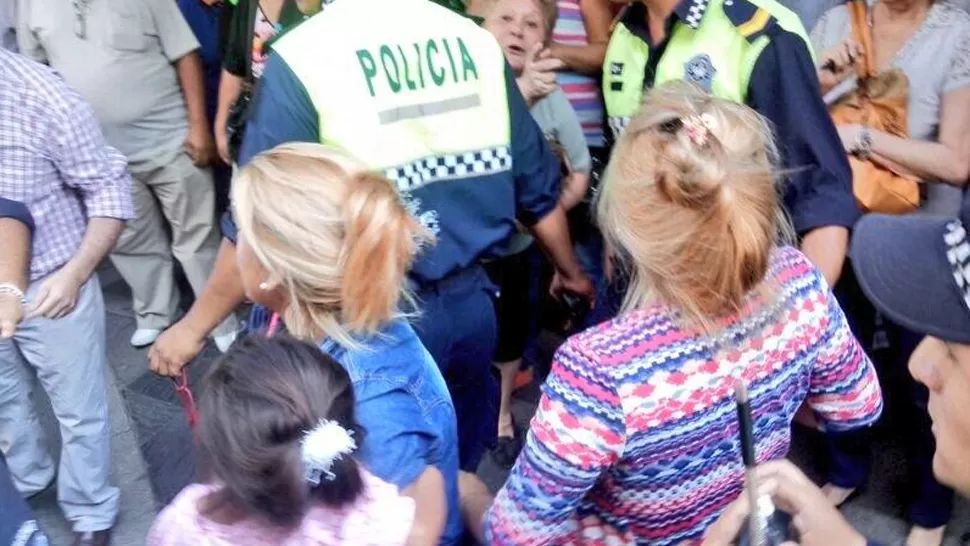 FOTO TOMADA DE TWITTER / @GustavoCoronel 