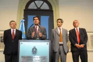 Si no son capaces de brindar el servicio de luz, el Estado está dispuesto, dijo Capitanich