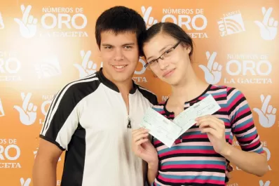 Dos jóvenes se reparten el premio de $105.000