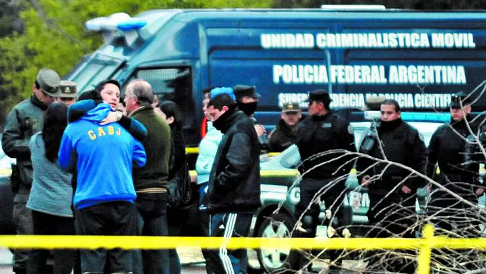 DURO RECUERDO. La Batalla de Bajo Flores, donde se enfrentaron hinchas de Boca, fue uno de los hechos más violentos.
