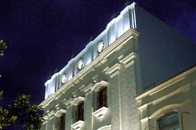 Emprendimientos faraónicos