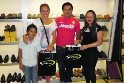 Canjearon zapatos en El Sportsman