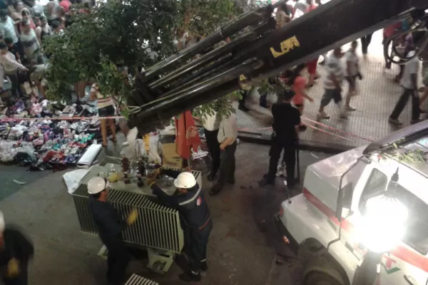 Un corte de luz dejó sin electricidad a la galería LA GACETA