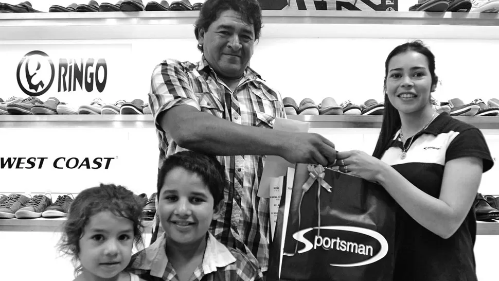 PARA TODOS. En la casa de este lector, todos tuvieron su regalo.