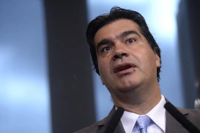 El Gobierno exige a las empresas de electricidad que atiendan los reclamos personalmente