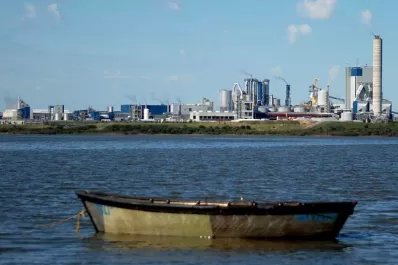 Uruguay ofrecería energía a cambio de paz en los puertos