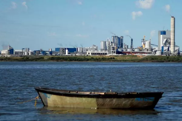 Uruguay ofrecería energía a cambio de paz en los puertos