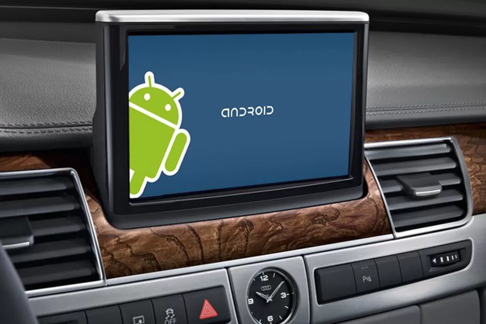 PROYECCION. Así podría ser el tablero de un Audi con Android. FOTO TOMADA DE ZOWCHOW.COM