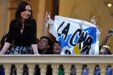 Crónica publicó un extraño tuit insultando a Cristina Kirchner