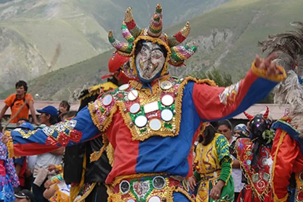 Jujuy: Se lanzó el programa cultural el Alborozo Humahuaqueño 2014