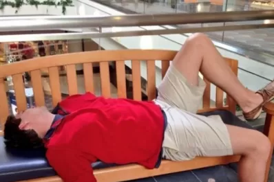 Instagram muestra el sufrimiento de hombres que van de compras con su mujer