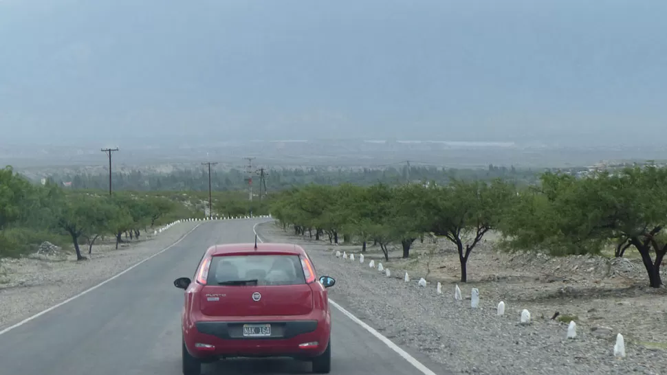 OCUPADO. La ruta 307 estará cortada por 24 horas. LA GACETA FOTO DE OSVALDO RIPOLL