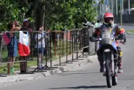 Las máquinas del Dakar dejan el Hipódromo rumbo a Salta